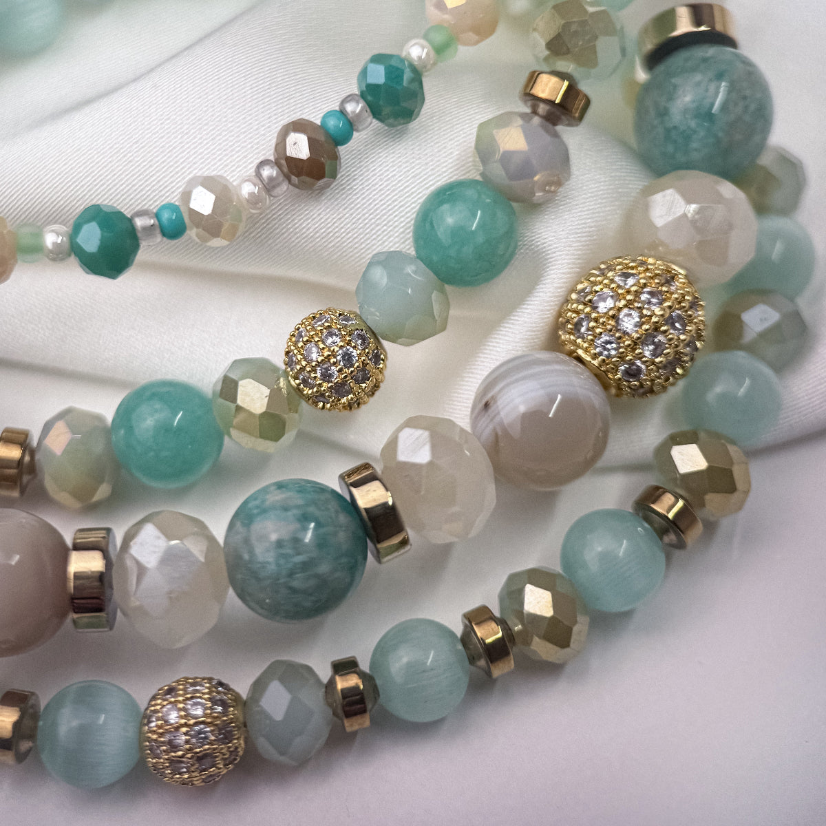 Amazonite, quartz and agate set