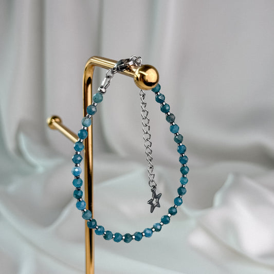 Apatite bracelet.